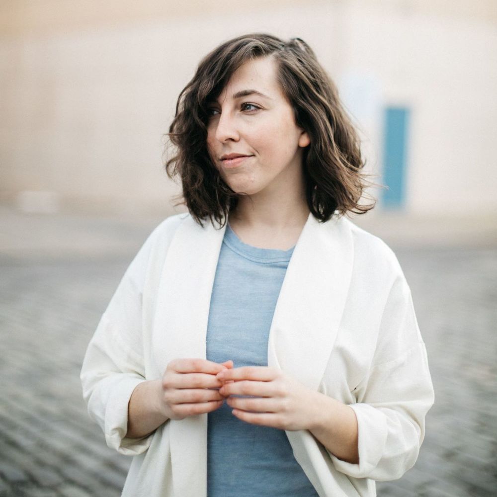 Meet your Posher, Sabina